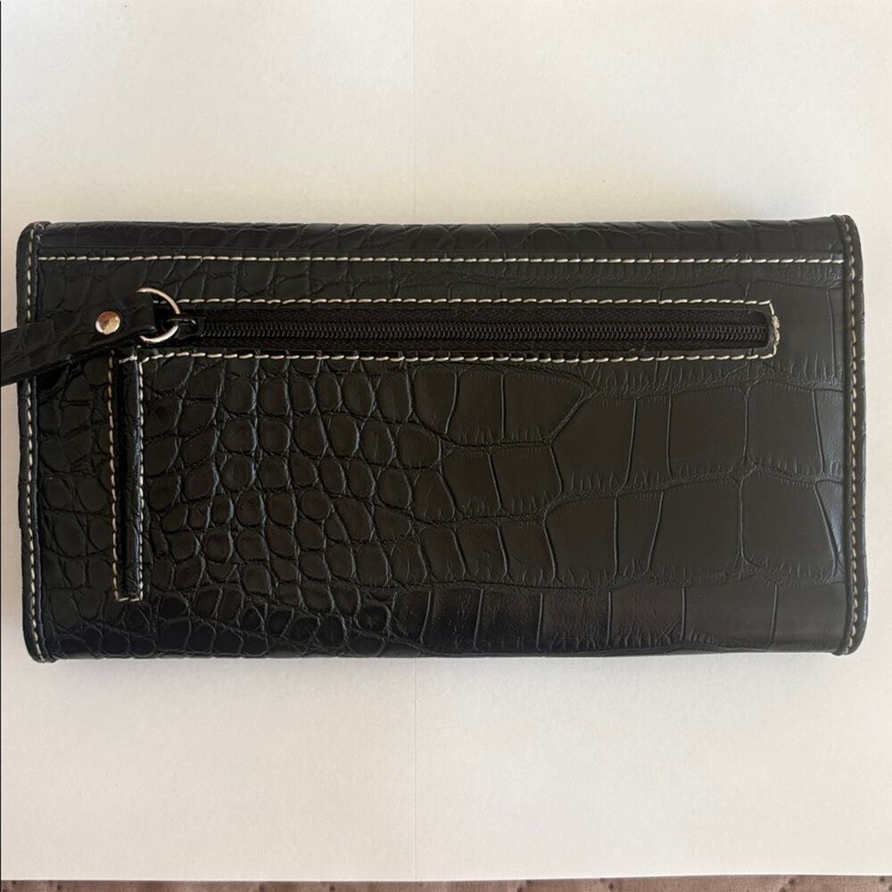 NWOT Tommy Hilfiger black long wallet - Picture 2 of 6